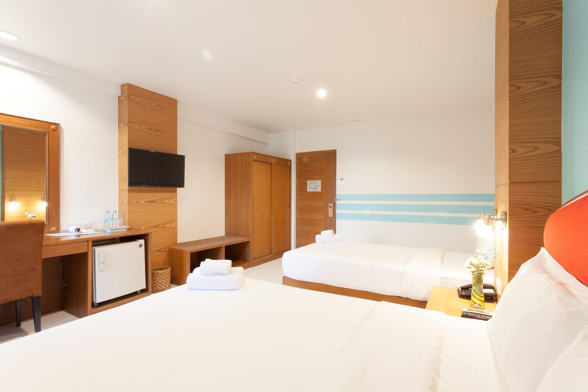 We Briza Hotel Chiangmai Чиангмай Экстерьер фото