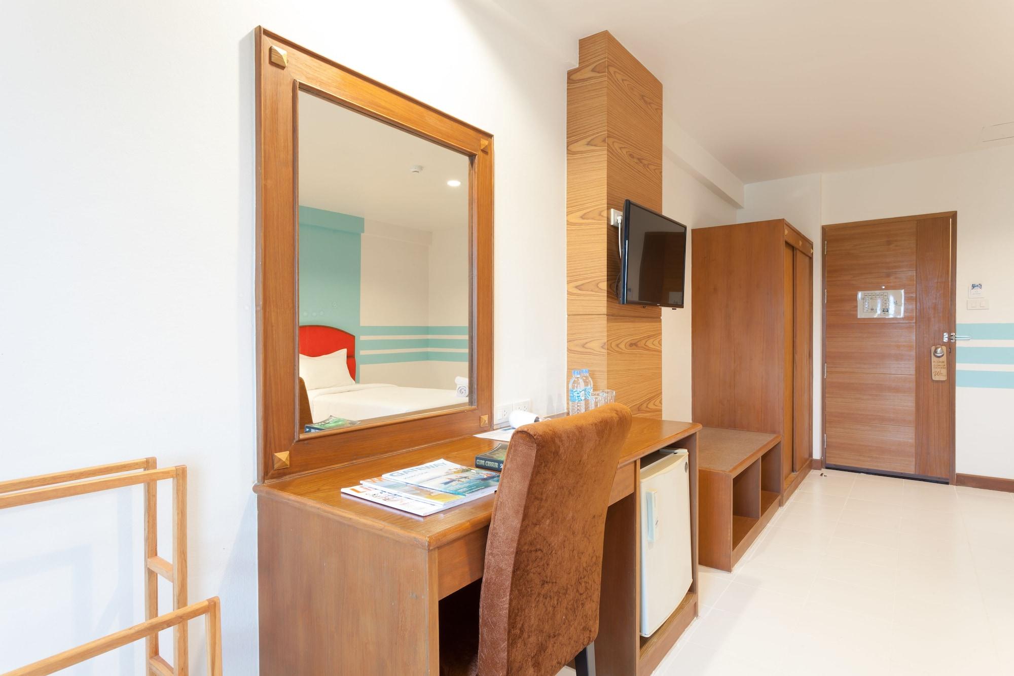 We Briza Hotel Chiangmai Чиангмай Экстерьер фото