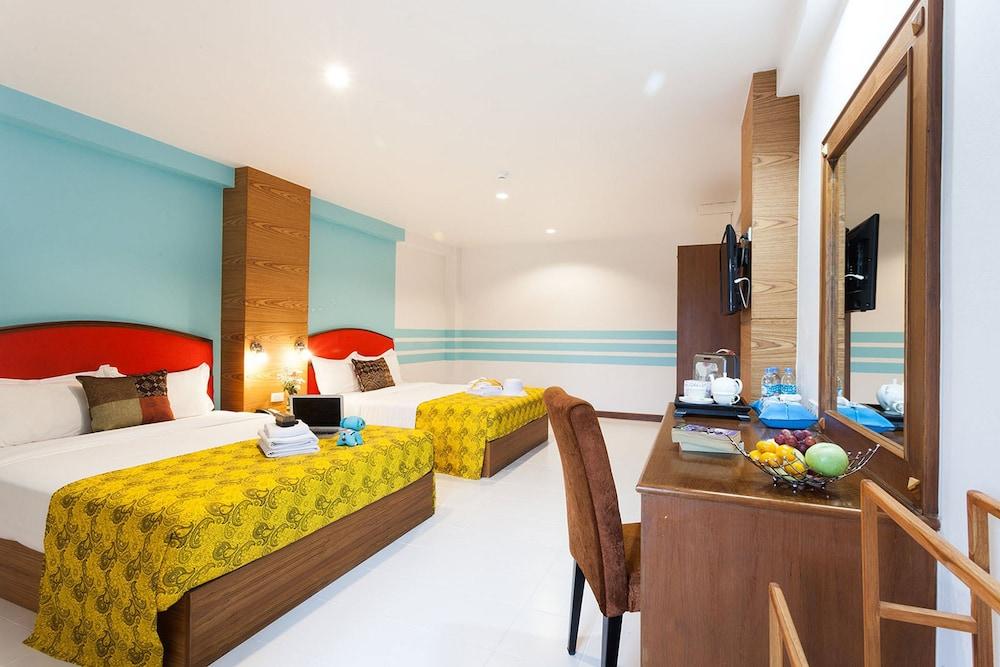 We Briza Hotel Chiangmai Чиангмай Экстерьер фото
