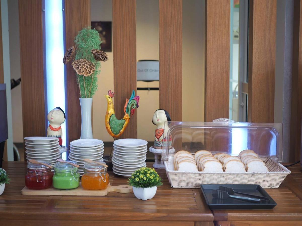 We Briza Hotel Chiangmai Чиангмай Экстерьер фото
