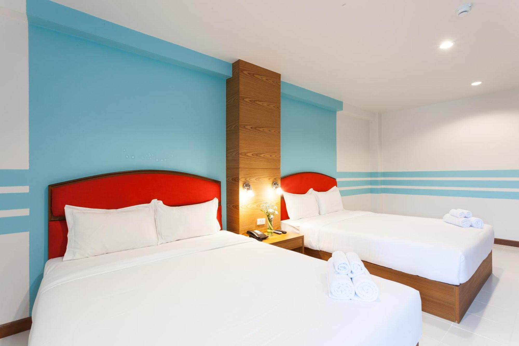 We Briza Hotel Chiangmai Чиангмай Экстерьер фото