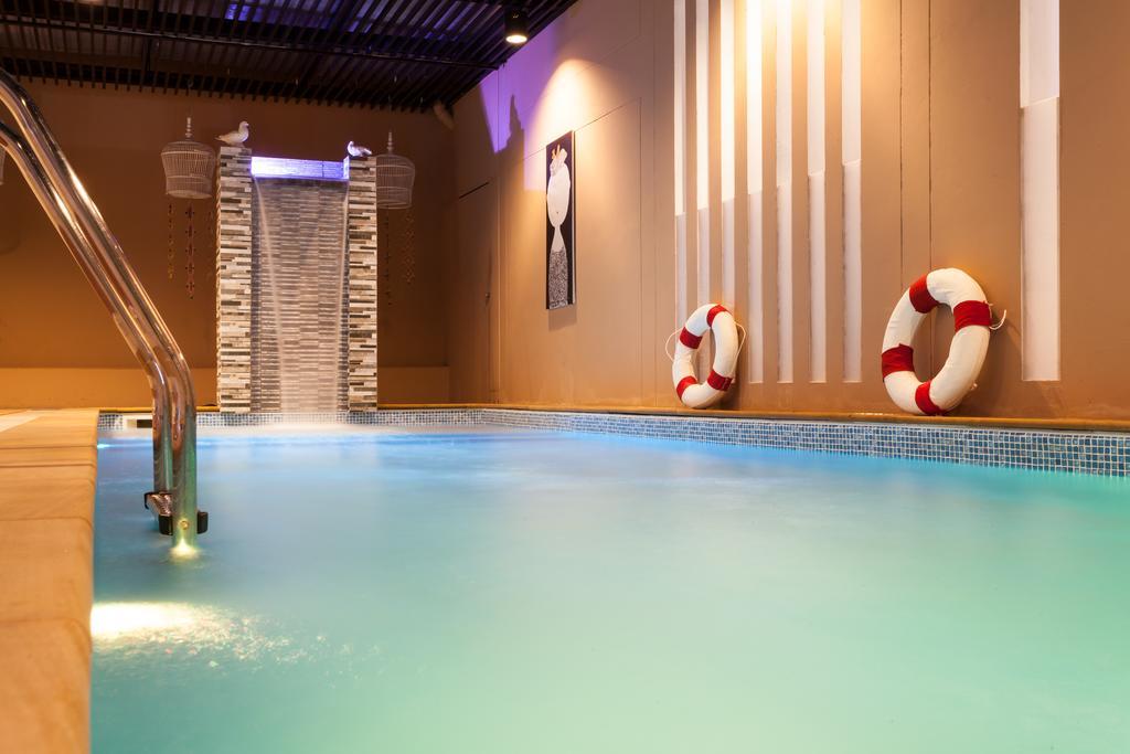We Briza Hotel Chiangmai Чиангмай Экстерьер фото