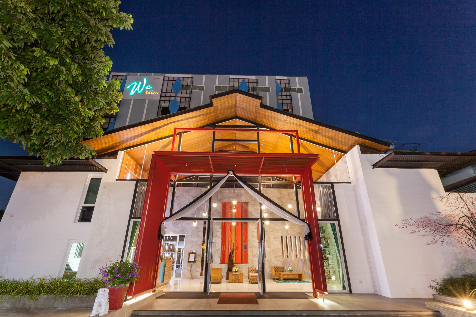 We Briza Hotel Chiangmai Чиангмай Экстерьер фото