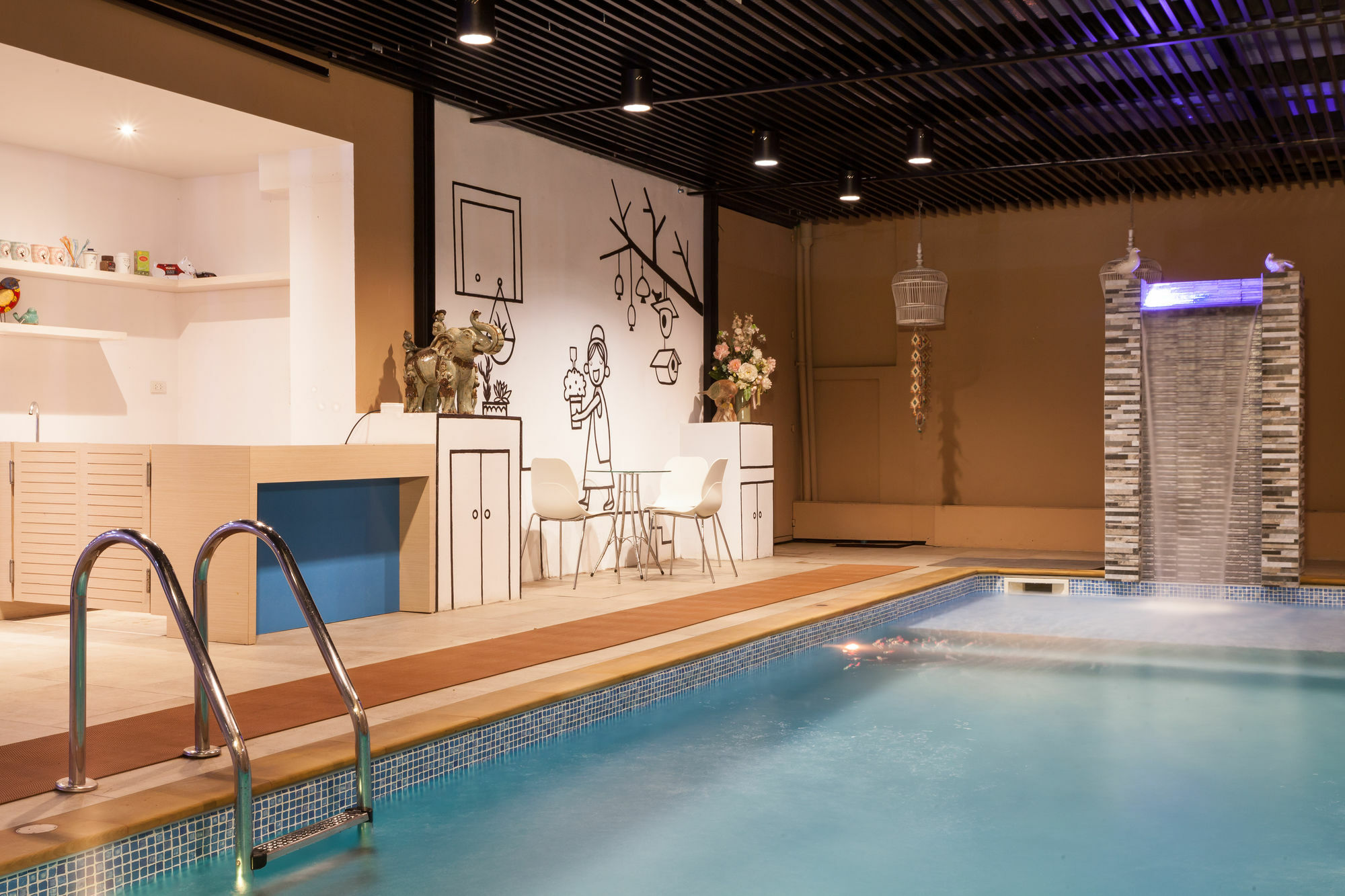 We Briza Hotel Chiangmai Чиангмай Экстерьер фото